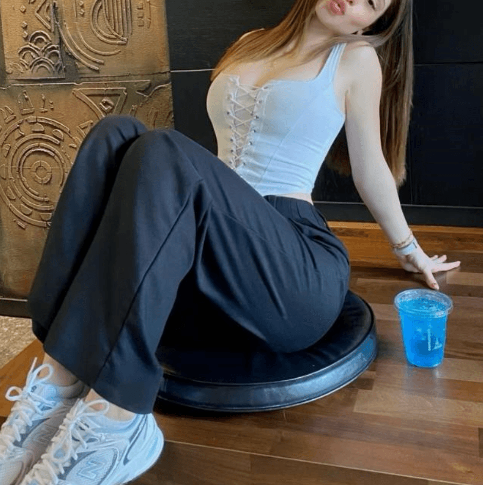 image 1BY4N8A2IU